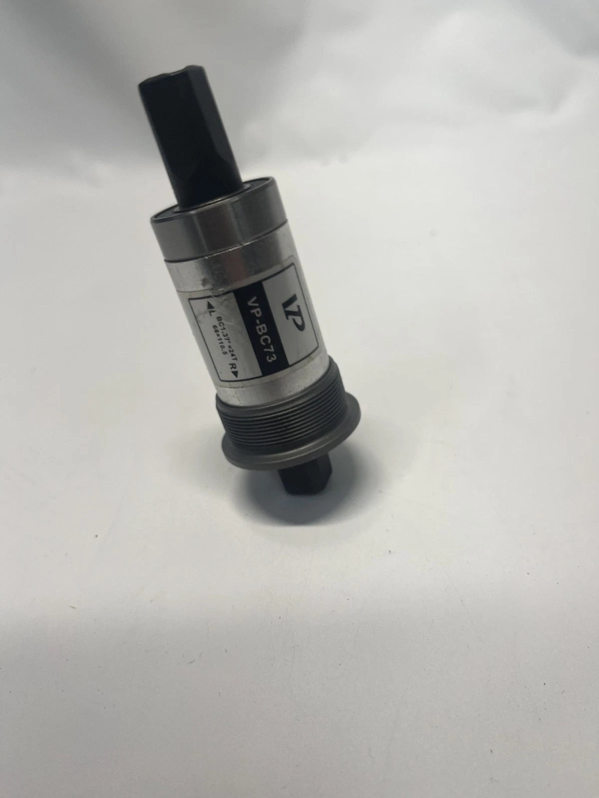 VP Bottom Bracket Crankset BC73 68 x 110.5 cm