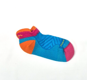 Darn Tough Women's Run No Show Tab Ultra-Lightweight Running Socks 1047