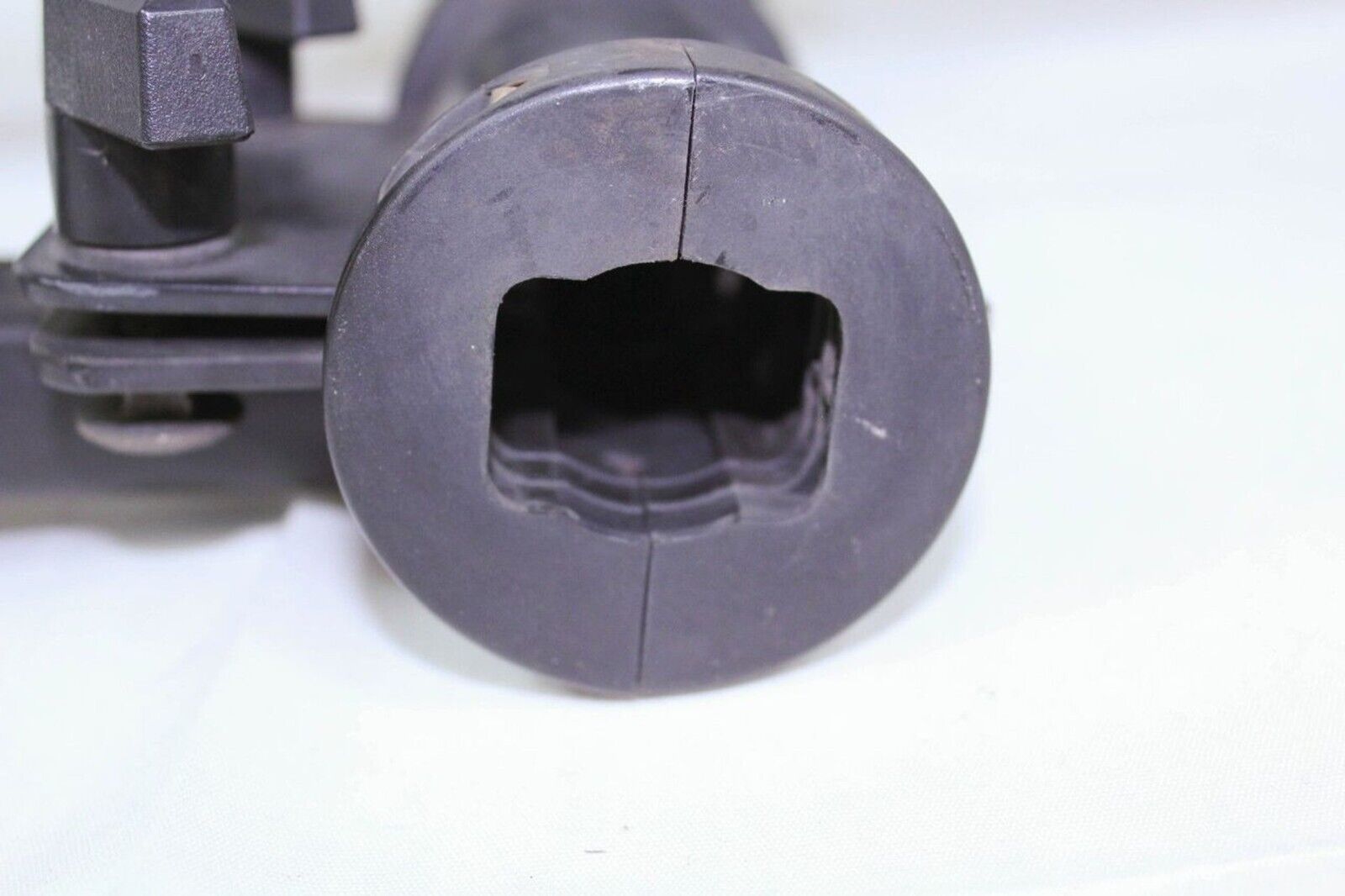 Sportworks Bob Ratchet Upright Quick Load Roof Mount Single Bike Rack #250150 - ScoutTech