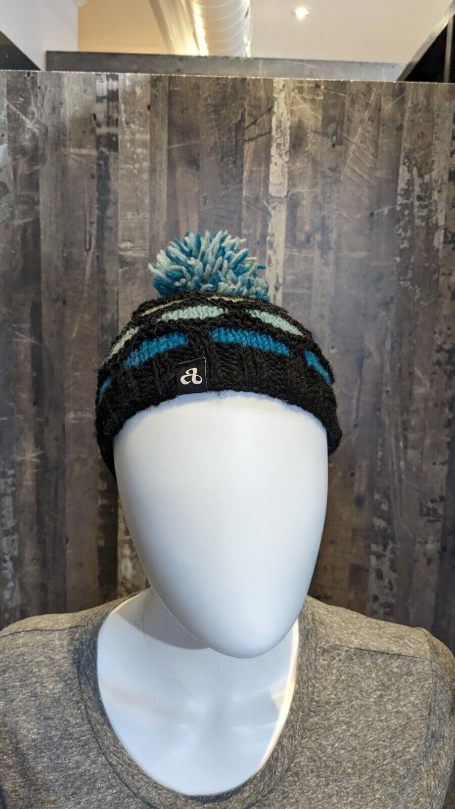 Ambler Kid's Beanies 100% Wool Made in Nepal - ScoutTech