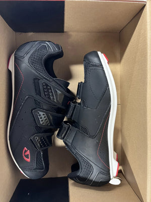 Giro Men's Treble Road Cycling Shoes, 3-Bolt, Size 39.5 EU Brand New