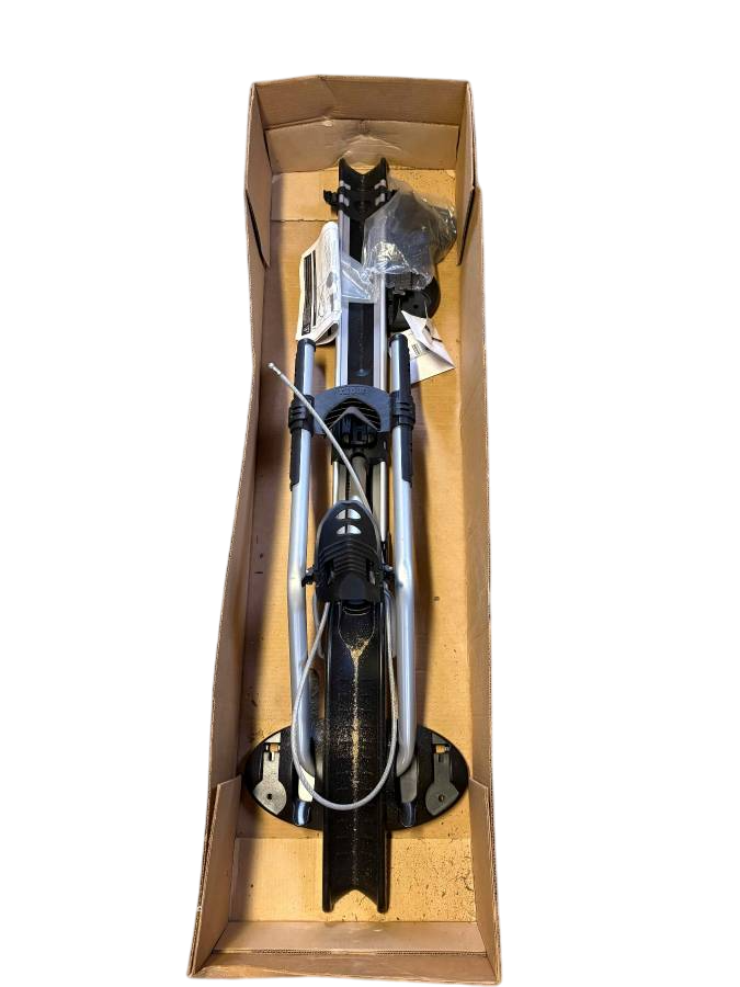 Thule 597 Super G Premium Upright Rooftop Bike Carrier - ScoutTech