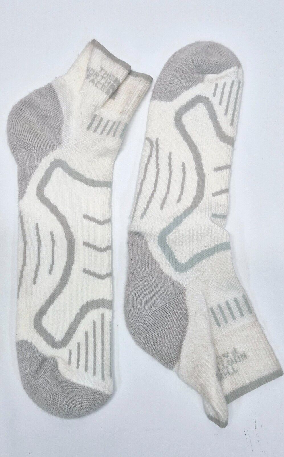 The North Face Men's Cushioned Running Quarter Height Socks Size: XL US 12-14 - ScoutTech