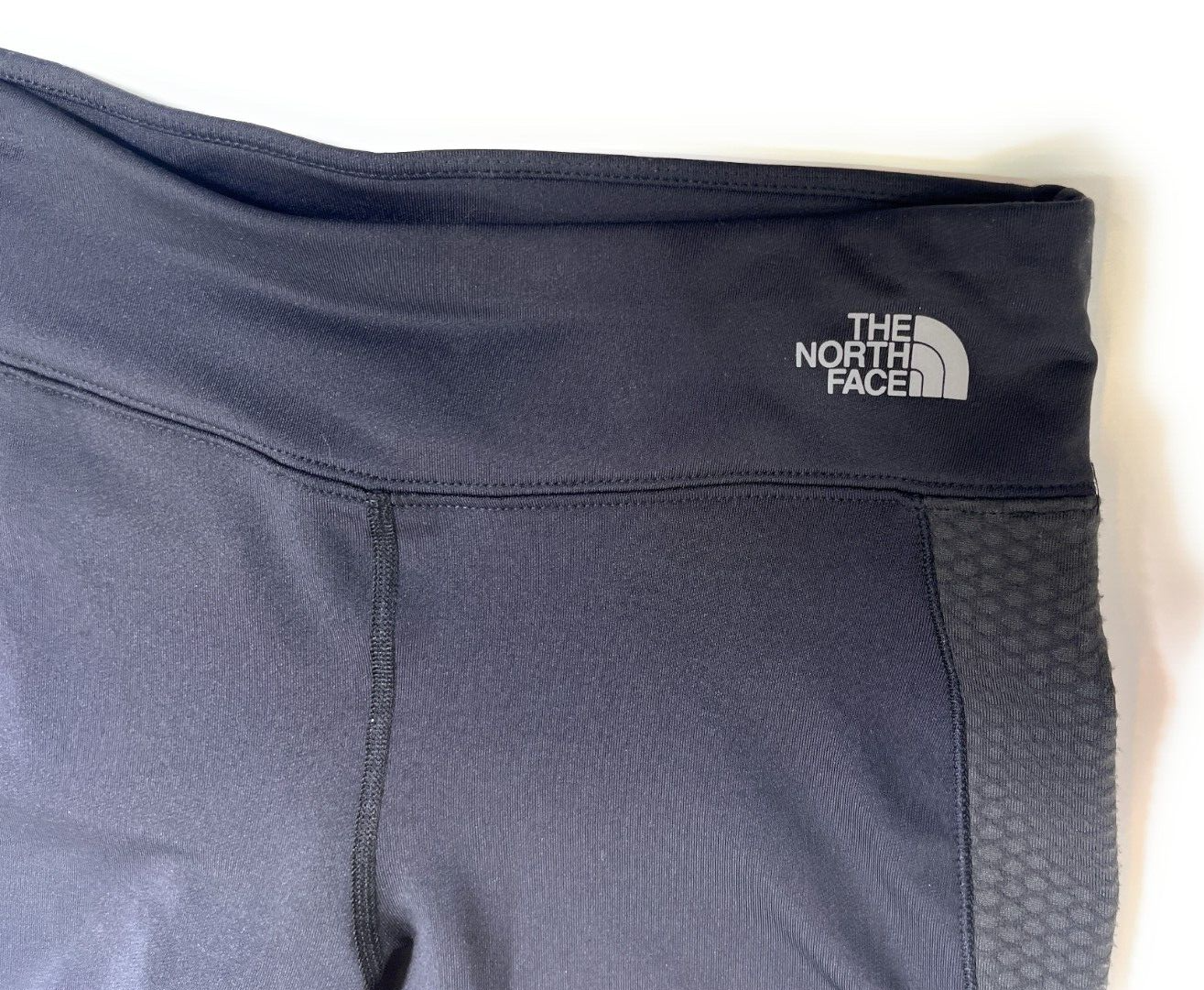 North Face Women's Flight Series Moxie Multi-Sport & Travel Pants 1/4 Zip Small - ScoutTech
