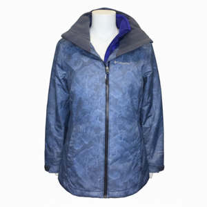Columbia Omni-Tech Women's Whirlibird 3 Interchange 3-in-1 Insulated Ski Jackets in Blue Pattern on a Mannequin | ScoutTech Outfitters 