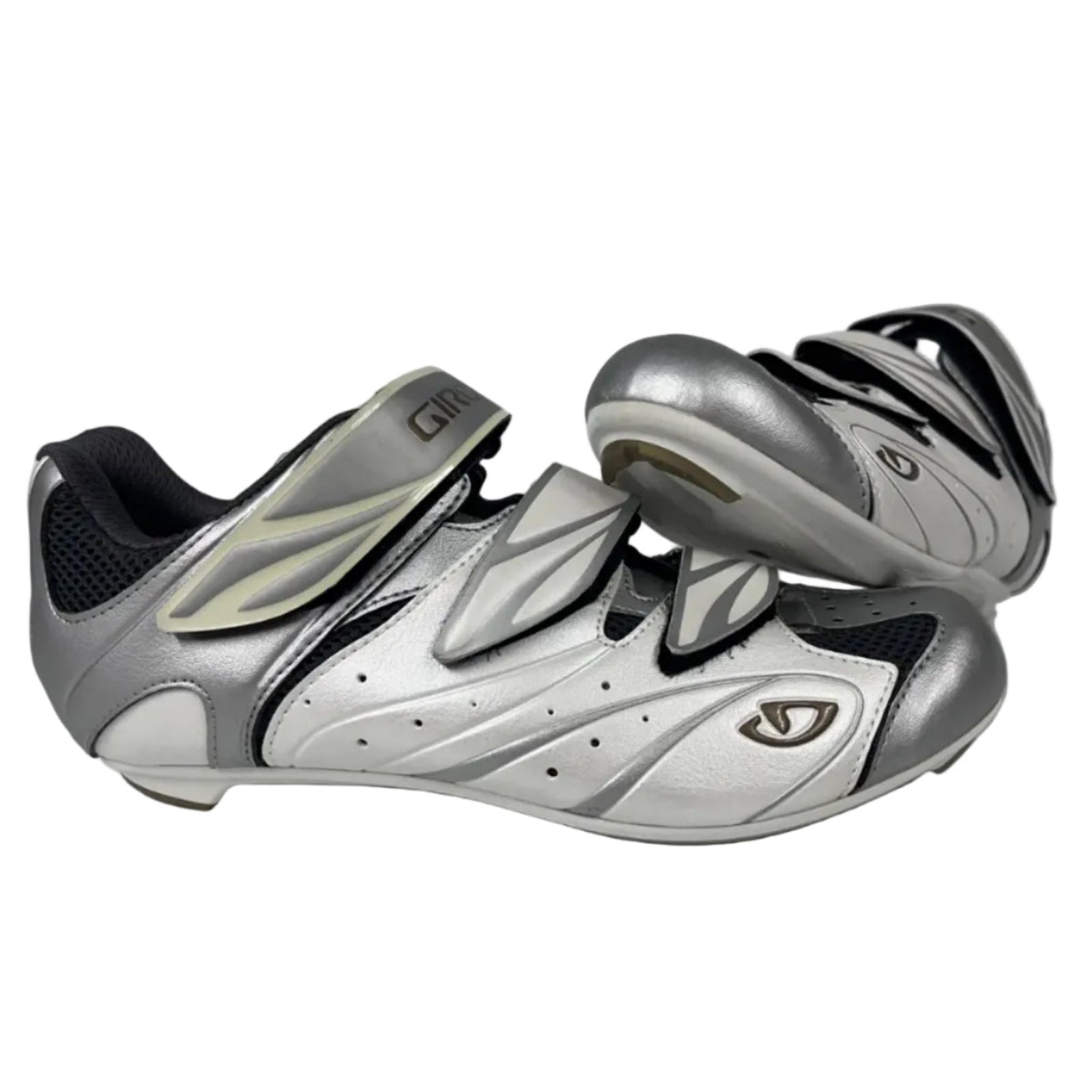 Giro Sante Women's Road Cycling Shoes White and Silver with 3 Hook and Look Closure Size 39 US | ScoutTech Outfitters
