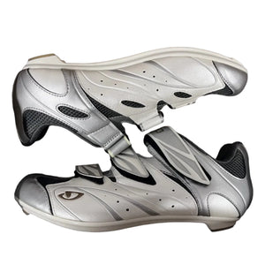 Giro Sante Women's Road Cycling Shoes White and Silver Side View with 3 Hook and Loop Closure Size 39 US | ScoutTech Outfitters Mississauga Store