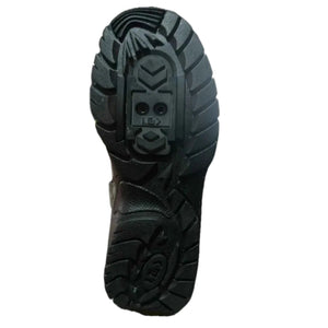 Louis Garneau Men's Mountain Biking Shoes showing a Black Rubber Bottom featuring a 2-Bolt Clip in Cleat System.  Size 37 EU | ScoutTech Outfitters Mississauga Store