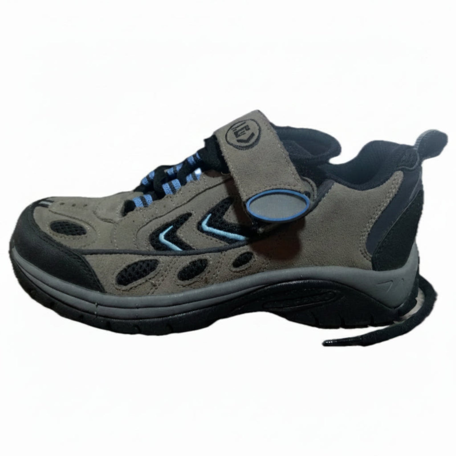 Louis Garneau Men's Mountain Biking Shoes.  Brown Suede with black mesh vents with light blue accents. A Black Rubber Bottom featuring a 2-Bolt Clip in Cleat System.  Closure is a combination of laces with a single hook and loop closure. Size 37 EU | ScoutTech Outfitters Mississauga Store