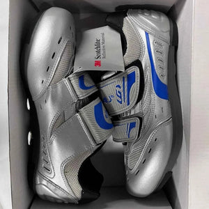 Louis Garneau Unisex Roady 2 Road Cycling Shoes Ergo Air in Silver with Blue Accents Alt view in Box | ScoutTech Outfitters