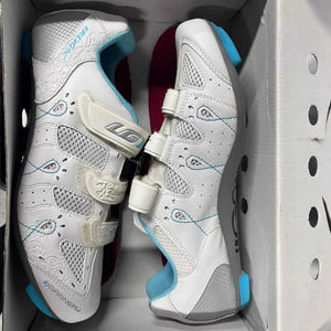 Louis Garneau Women's Flora Road Cycling Shoes Ergo Air in White and Blue in Retail Box 44 EU / 12 US