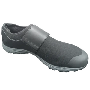 Merrell Womens Riveter Loop Wool Shoes in Black with Hook and Loop Closure Size 10 | ScoutTech Outfitters Mississauga Store