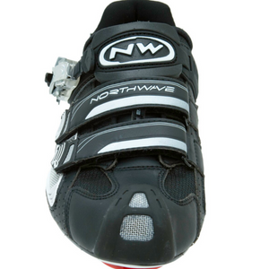 Northwave Men's Aerlite SBS Road Cycling Shoes Front In Black and Silver Size EU 41.5 | ScoutTech Outfitters Mississauga