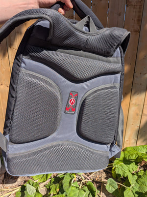 Sac à dos pour ordinateur portable Europe Bound Exec-Tek noir et gris très rembourré 25L