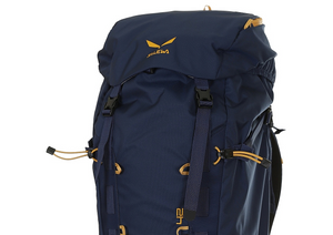 Mochila Salewa Peuterey 42L ultraligera de senderismo alpino con torso ajustable