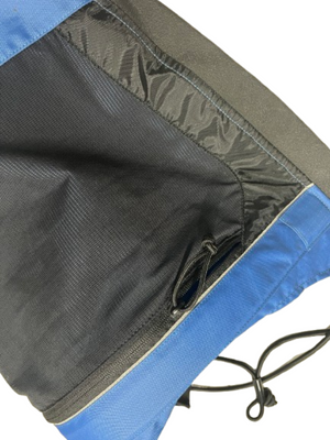 Sea to Summit Solution Gear Kayak Bow Cover Zipper Pocket Close - Up | ScoutTech Outfitters