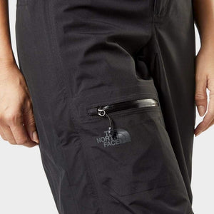 The North Face Women's Dryzzle SHORT Length Gore-Tex Full Zip Rain Pants Zip Pocket Close Up | ScoutTech Mississauga