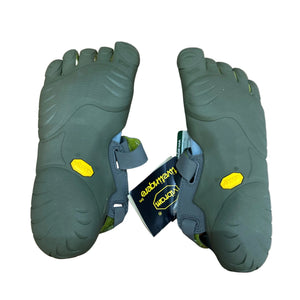 Vibram FiveFingers Women's Sprint Running Shoes W119 in Grey and Green Size 34-36 | ScoutTech Mississauga Store