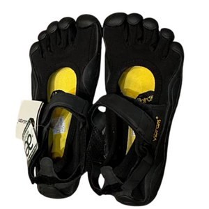 Vibram Fivefingers Women's Sprint Running Shoes W118 in Black Top View - ScoutTech Outfitters Mississauga