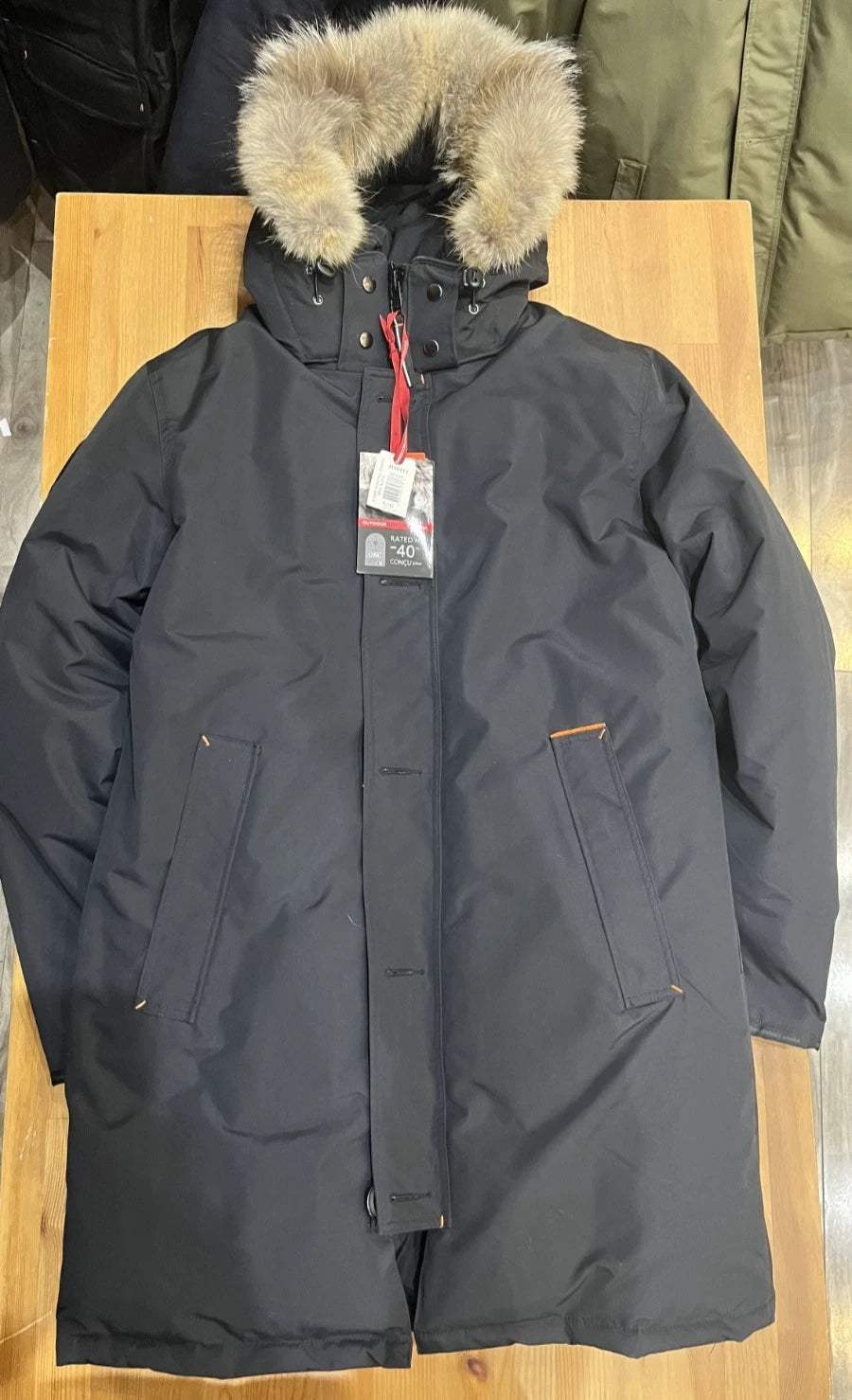 Outdoor Survival Canada Men's Nevluk -40°C/F Down Parka Large - Made in Canada! - ON DISPLAY