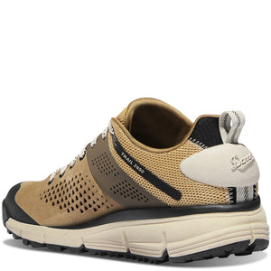 Danner Women's Trail 2650 Leather Hiking Shoes in Bronze and Wheat Heel View | ScoutTech Outfitters Mississauga Store