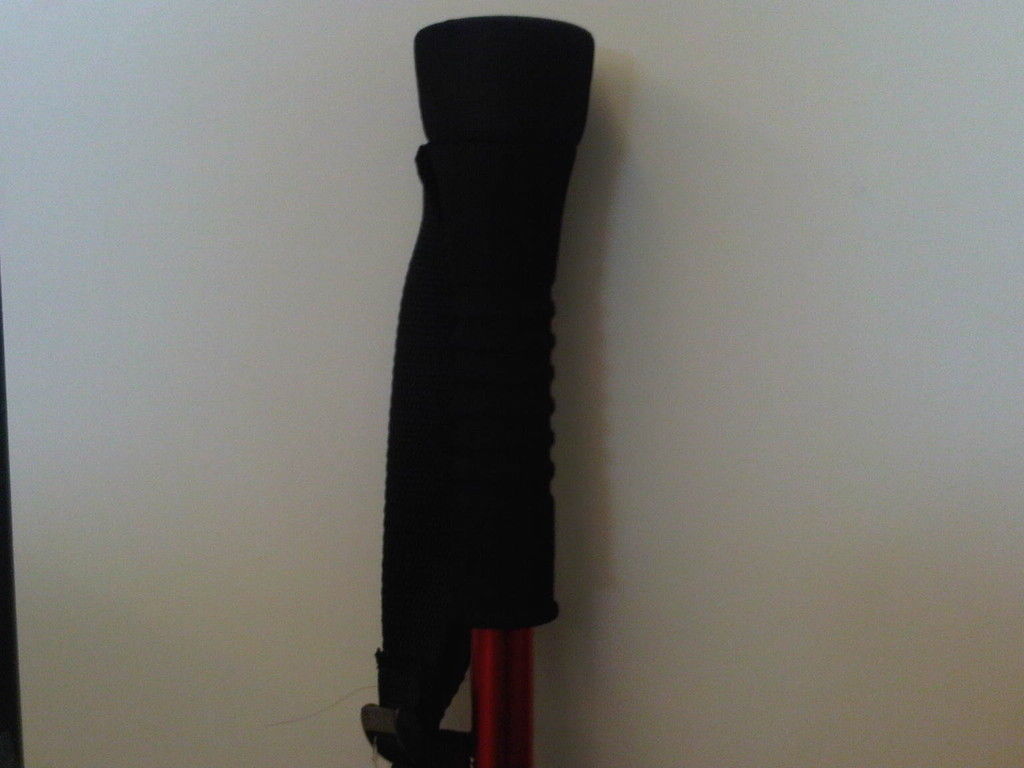 Chinook Walkabout Anti-shock Hiking Poles Pair - ScoutTech