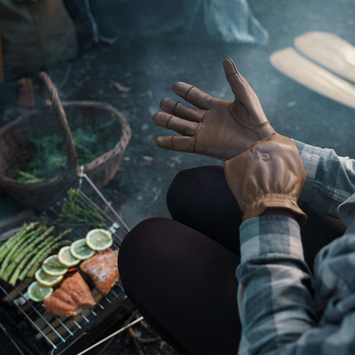 Wolf & Grizzly Wilderness Gloves - ScoutTech Outfitters